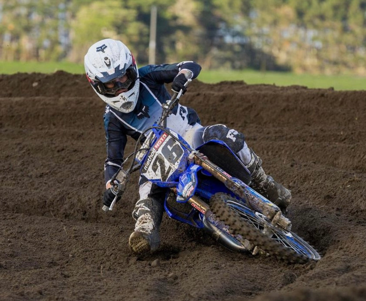 YZ85